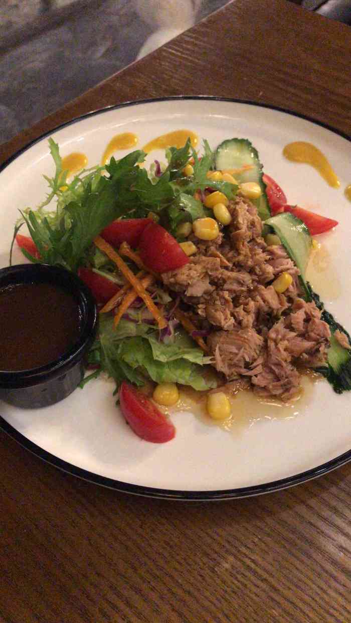 raccoon 21-"去年去的一家店铺 今天翻手机相册才决定点.