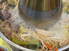 -撒拉人家.酸菜牦牛肉火锅