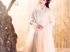 -九月鹰飞汉服摄影工作室