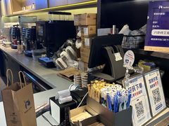 -瑞幸咖啡(八卦岭工业店)