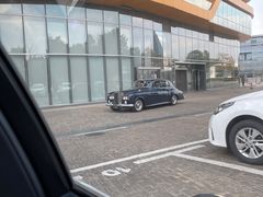 -上海汽车博览公园-北门停车场