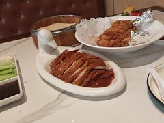 -梅利汴京烤鸭•开封豫菜地标店(东大街店)