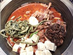 -山河屯铁锅炖(哈西站店)