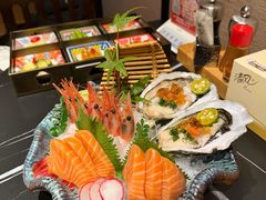 -山川小町·极番烧肉(新地假日广场店)