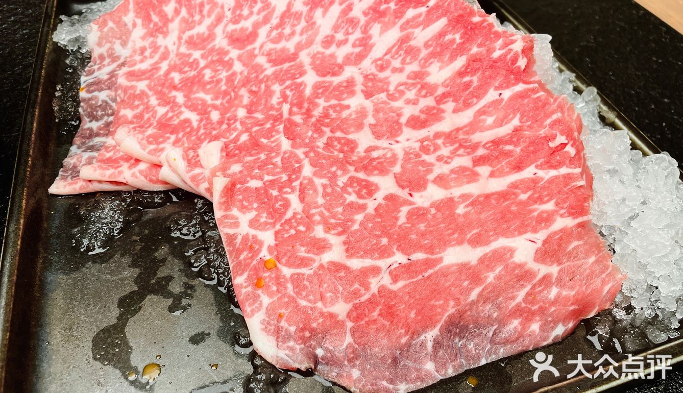 武汉仪式感满满的翘脚牛肉火锅