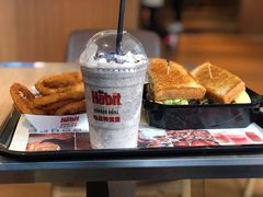 圣塔芭芭拉经典牛肉特堡-The Habit Burger Grill 哈比特汉堡(复兴soho店)