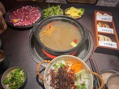 -芸鲜季·云南野生菌餐厅· 云南风物味研社(闵行店)
