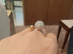 -Tiffany & Co.蒂芙尼
(广州太古汇店)
