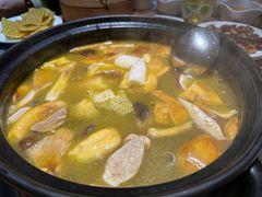 -一朵菌·野生菌探索家火锅(南亚店)