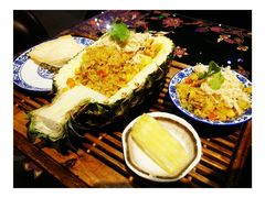 菠萝海鲜炒饭-小娘惹厨房Little Nyonya(狮城有约上榜店)