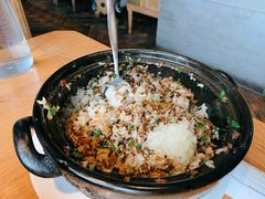 香菇煲仔锅巴饭-马仕玖煲·融合菜·酥不腻烤鸭(人大店)