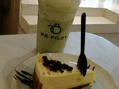 -飞行喵MR PILOT|猫舍·猫咖(静安大融城店)