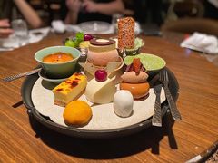 甜品总汇-湖滨28中餐厅·西湖宴·杭州君悦酒店