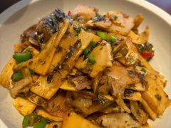 -深巷家味馆.湖北头牌红烧鱼头拌饭(黄陂店)