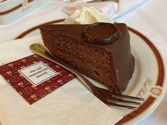 -Cafe Sacher(WIEN)