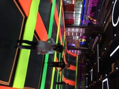 -酷跳蹦床主题公园(万胜广场店)
