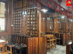 -果松木炭酸菜铜火锅·外婆参鸡汤