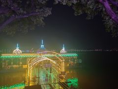 -人民防洪胜利纪念塔