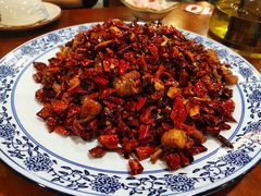 -黄桷树曹家私房菜(江与城店)