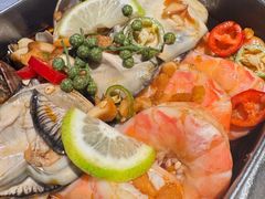 -巴厘龙虾·榜首油焖大虾(音乐学院·沿江酒馆店)