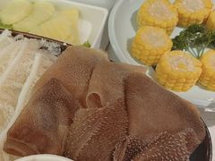 -左庭右院鲜牛肉火锅(浦江欢乐颂店)