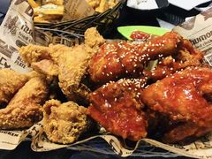 -BHC炸鸡(明洞总店)