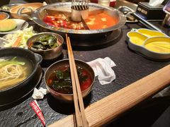 -晓宇重庆火锅(西安荟聚店)