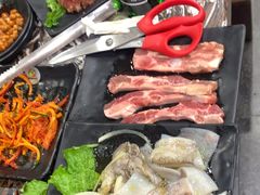 -啊美丽炭火烤肉(滑翔一店)
