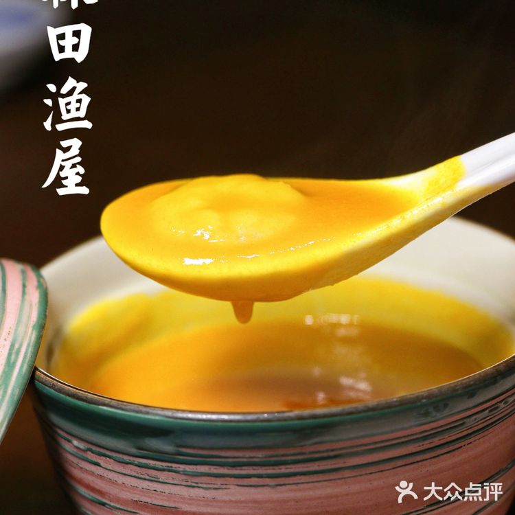 正宗日料店，蛋包饭很nice，手握寿司也是一绝~