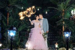 点击看大图 -维纳斯婚纱摄影(鞍山店)