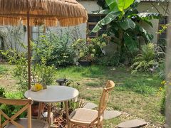 -Jo's Garden