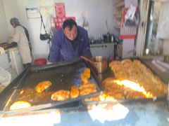 -郭际辣饼铺(第三中学店)