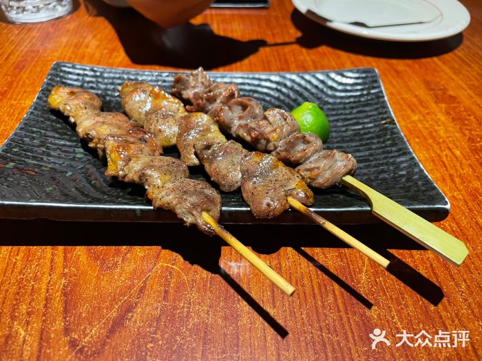 鸟屋·烧鸟串烧居酒屋(新世纪广场店)鸡心图片