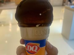 小号巧克力甜筒-DQ·蛋糕·冰淇淋(合生汇店)