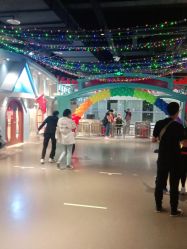 -点点梦想城(鑫苑都汇店)