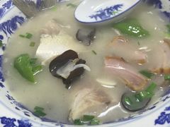-芸海阁·农家私房菜(沙家浜景区出口店)
