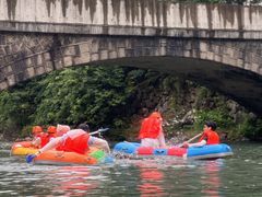 -安吉龙王山峡谷漂流