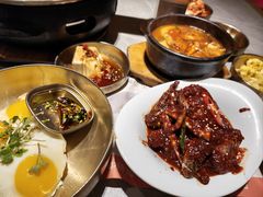 草家招牌酱辣蟹-草家酱蟹炭火烤肉店(珲春南路一店)