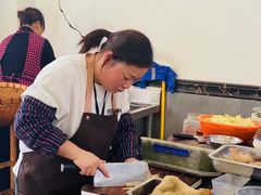 -何永光123鲜牛肉馆(1号店)