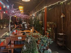 大堂-三道苗苗鱼·美蛙黄辣丁(八里店)
