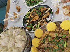 -一口猪海鲜浑锅·东北家常菜