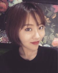 -HAIR HERE造型
