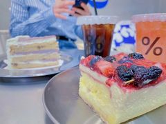 -禾沐·轻食·面包·咖啡