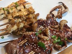 烤鲜鱿鱼-木屋烧烤(万德庄店)