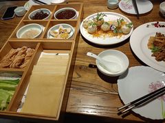 -湖畔鲁菜·二十年老字号餐厅(大明湖店)