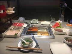 -海底捞火锅(金山百联店)
