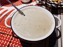 奶油蘑菇汤-Primo·丽莫意大利窑烤披萨