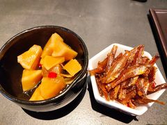 -铭牛烧肉·和牛海鲜自助(高新月牙湖店)
