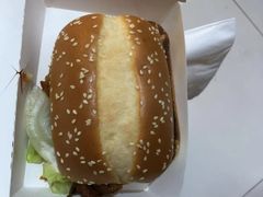 -肯德基(三元桥东店)