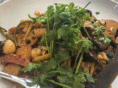 -拿渡·水煮鱼麻辣香锅(王府井奥莱·香江小镇店)